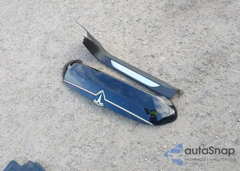 2015 Tesla Model S 85D/P85D z USA, uszkodzony, nr VIN 5YJSA1V45FF098458